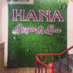 Tường cây tại phố Thịnh Liệt, Hoàng Mai, Hà Nội